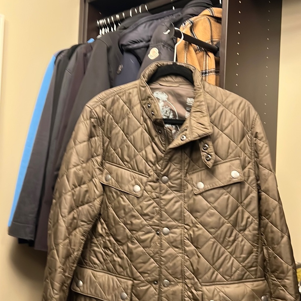 Classic diamond quilting gives a sophisticated edge.